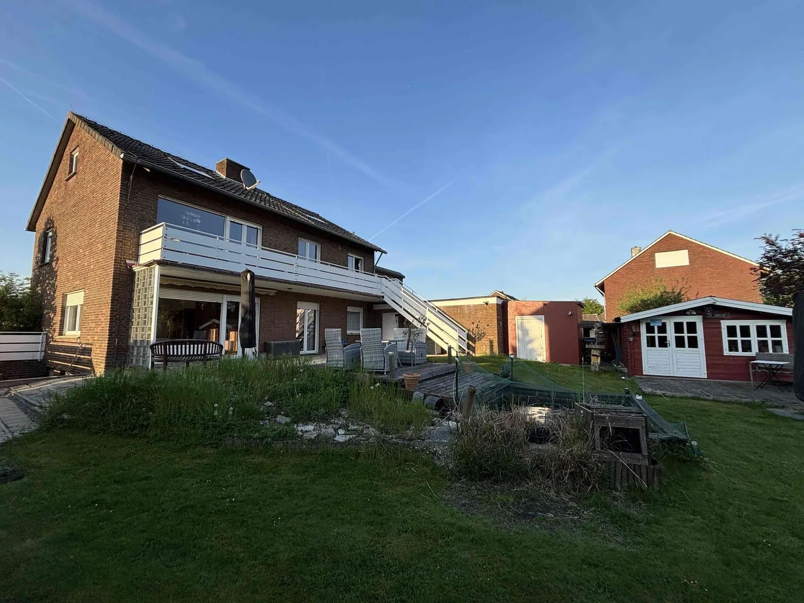 Großes Mehrgenerationshaus in ruhiger Wohnlage – Foto 1