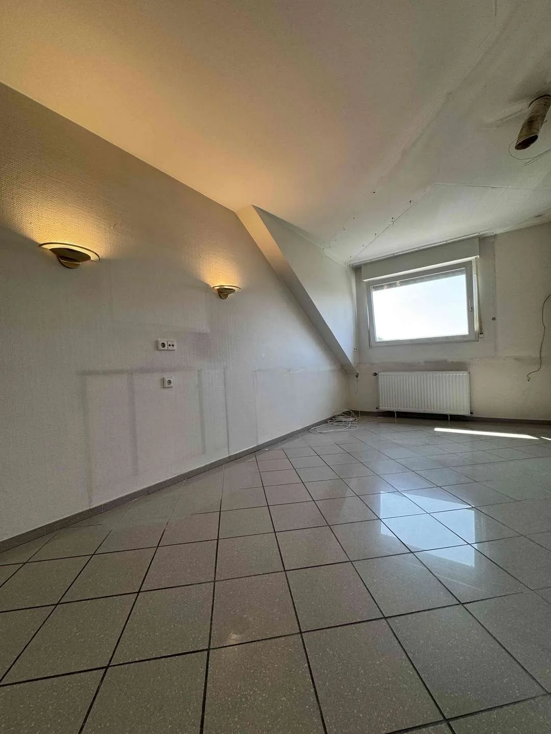 Charmante 74 m² Maisonette-Eigentumswohnung mit 26 m² zusätzlicher Nutzfläche – Foto 1