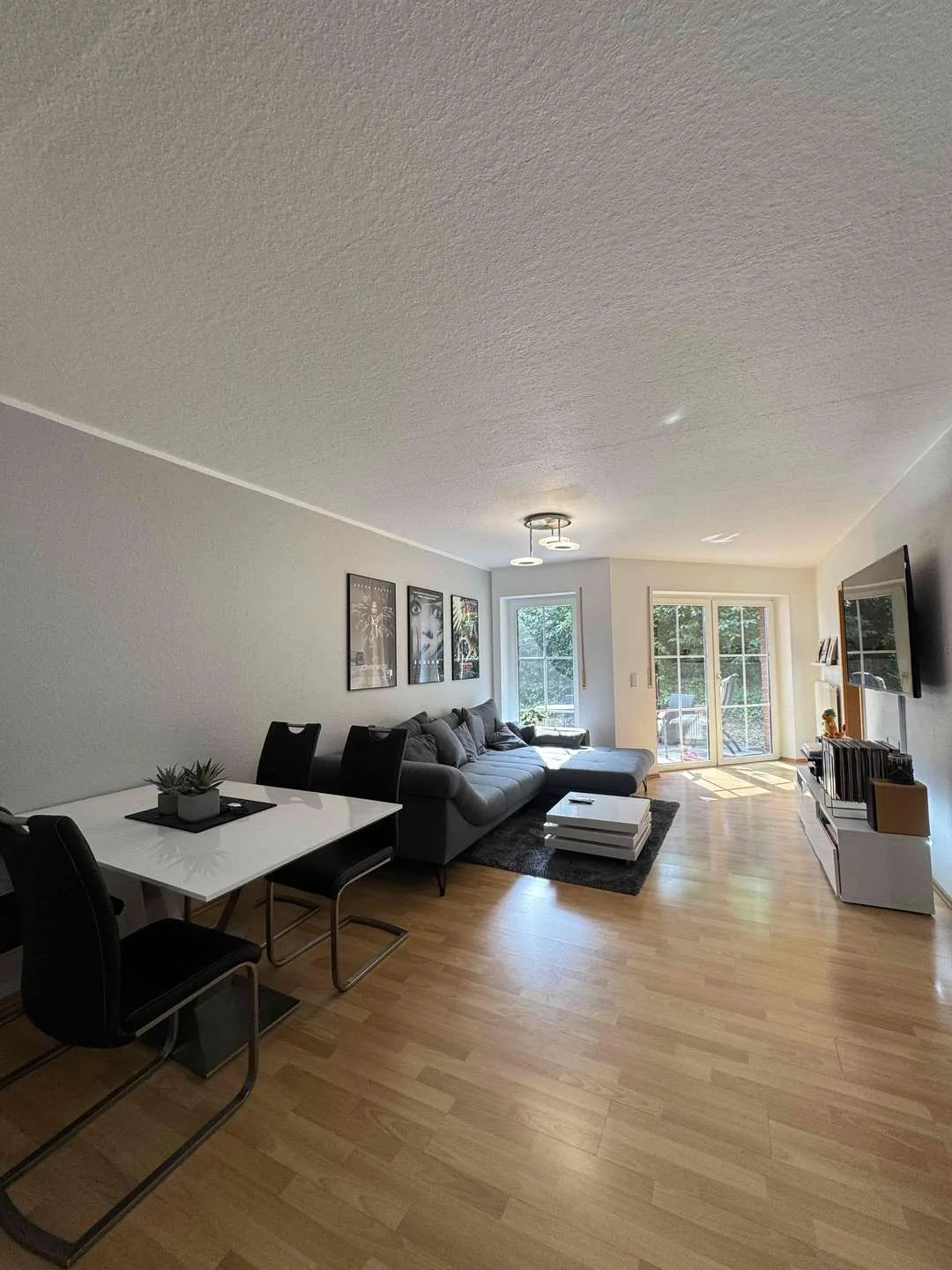 Charmante 2-Zimmer Eigentumswohnung mit Wohlfühlfaktor – Foto 1