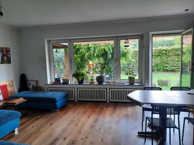 Zweifamilienhaus mit ausgebautem Dachgeschoss in familienfreundlicher Wohnlage Wiedenbrück