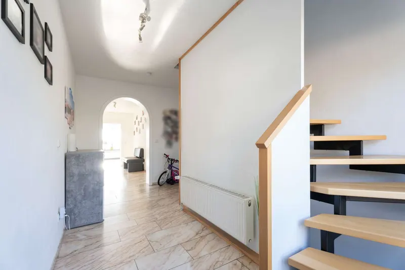 Einfamilienhaus mit Einliegerwohnung in Warstein Hirschberg zu verkaufen! – Foto 3