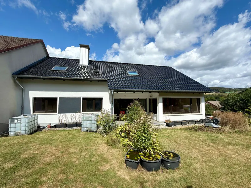 Mehrfamilienhaus mit 3 Wohneinheiten in Iserlohn zu verkaufen! – Foto 2