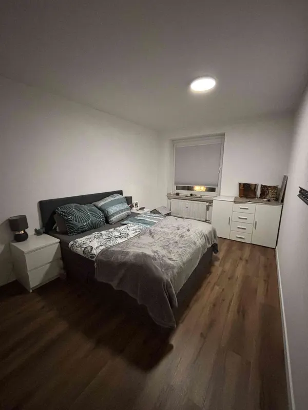 Gepflegte Wohnung in begehrter Innenstadtlage mit Tiefgaragenstellplatz – Foto 2